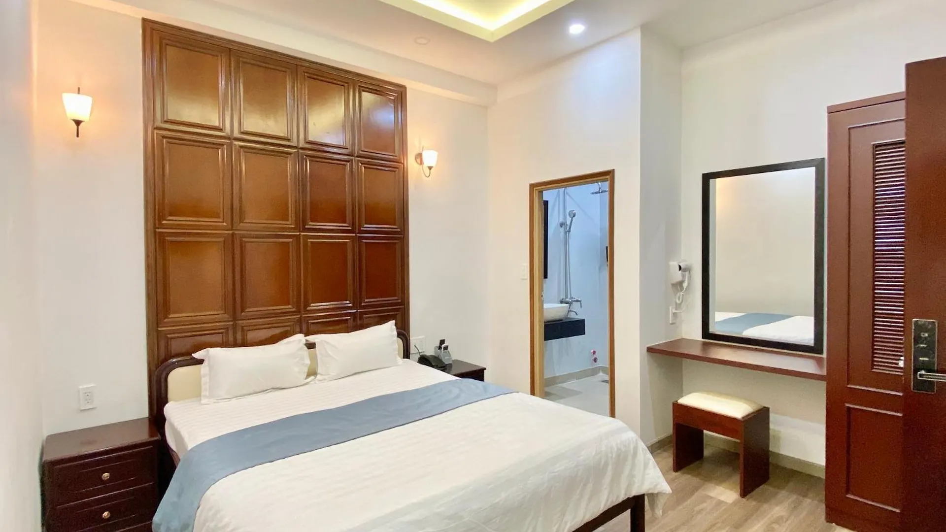 Binh Trieu Hotel - Go Vap Ho Chi Minh City Vietnam