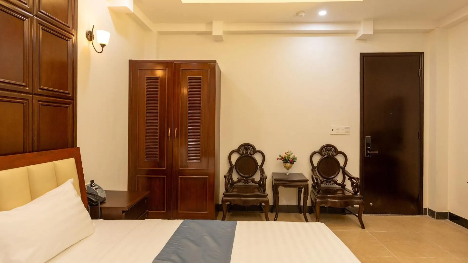 Binh Trieu Hotel - Go Vap Ho Chi Minh City Vietnam