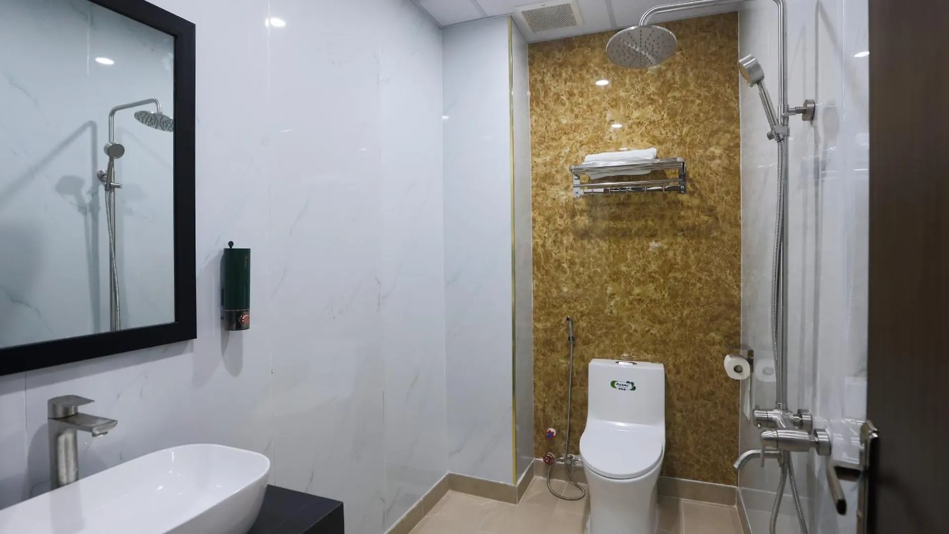Binh Trieu Hotel - Go Vap Ho Chi Minh City 3*,  Vietnam